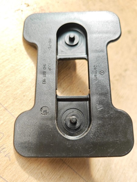 Halter 1H0 807 193 Halter Stoßfänger VW T4 OE Teil