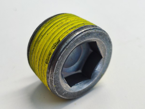 Oelverschlussstopfen M24 mit Magnet Vorder u. Hinterachse Differenzial